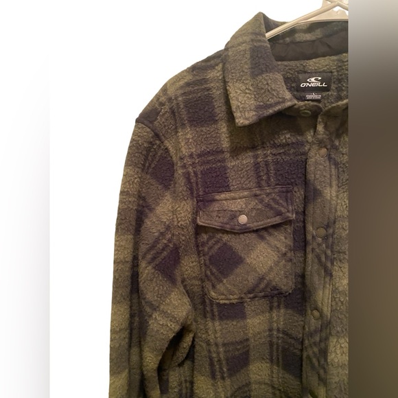 O’neill “Glacier Plaid High Pile‎ Superfleece”. Size L. New with tags - Picture 4 of 8